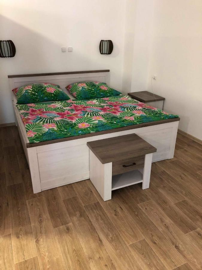 Apartmany Doris Litoměřice エクステリア 写真